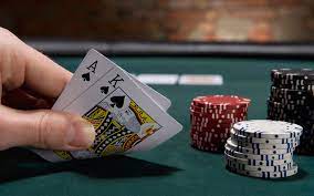 How to play poker games on the site