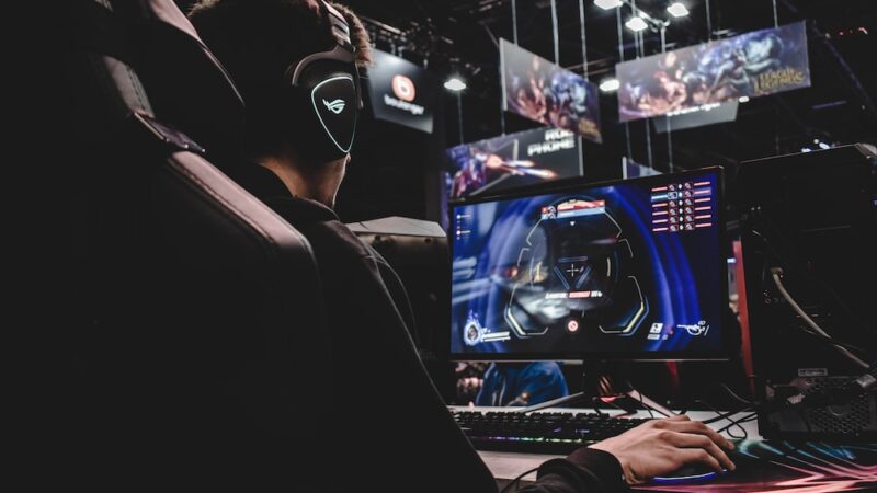 Inside the World of Professional Gaming: A Look at the Fast-Paced E Sports Industry
